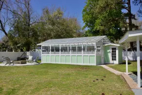 The Mint House Getaway/Pool - Image 4