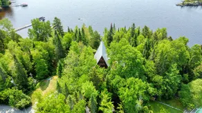 Chalet of the Islands and the Mountain - Image 2