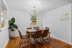 Cozy Home - 15 mins to downtown/10 mins to airport - Image 3