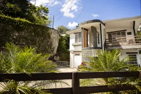 Villa Campiña Family Home – Scenic Mountain Views - Image 4