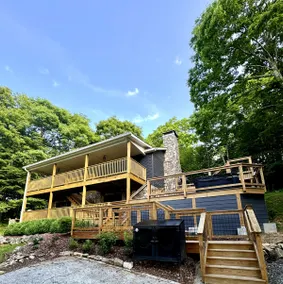 Cozy mountain home with Hot Tub and A/C - Image 3