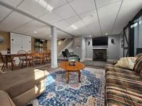 Cheerful 3-Bedroom Ranch near 3-Coastal Towns! - Image 2