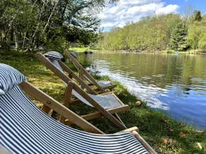Heron's Hideaway: Stylish Lakefront 5 BR Home - Image 2