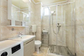 Stunning View Apartment - Image 4