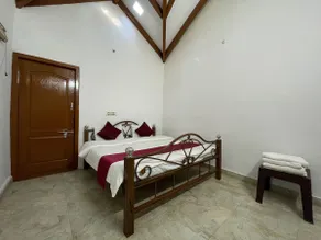 Tipperary Bamboo Villa - budget-friendly stay - Image 4