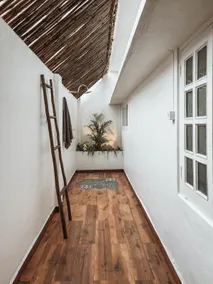 Rustic 2 Bedroom Apartment in a Villa (1/2) - Image 4