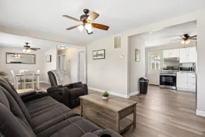Cute 3 b/1b for long term stay *NO cleaning fee - Image 4