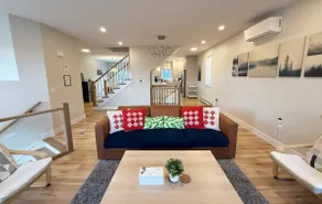 10 Guest, 1 Kn, 3 Qn, 2 Tn, 3.5 Bath, Free Parking - Image 2