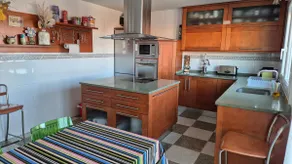 Beautiful penthouse with terrace and garage in the center - Image 5