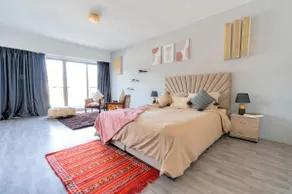Cozy Studio Super Central with Park View - Image 2