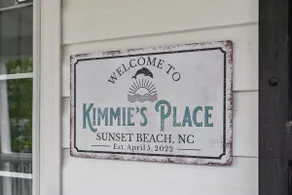 Kimmie's Place-6 Min to Beach, two family rooms! - Image 5