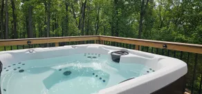 Hot Tub Mountain View Dog Friendly Modern Chalet - Image 2