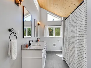 \"Peaceful Pine Cottage\" on 2+acres - Close to Ski Resorts! - Image 3