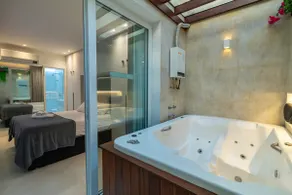 Apartment with Garden and Jacuzzi Leblon Praia Rio - Image 2