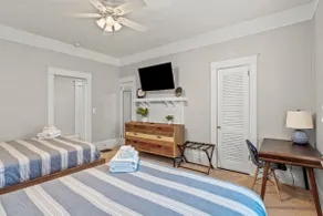 Louise Suite - Image 5