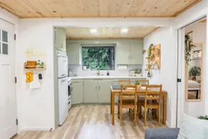 Oregon \"Tall Firs Tiny home\" near Spencers butte & Trails 10 min to UO Campus - Image 4
