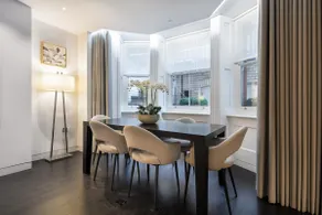 The MayFair Residence Super King Luxury VIP - Image 3