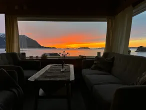 Seaside Cabin with Terrace over Stunning View - Image 5