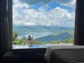 Private Guest house facing Krishna Valley & Lake - Image 4