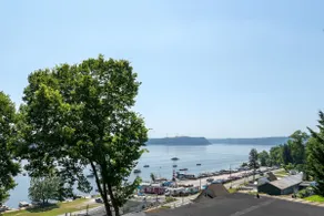 Modern River Cottage with Amazing River and Marina Views - Image 2