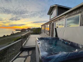 River's End-Ocean+River Views+2 acres+Hot tub - Image 2