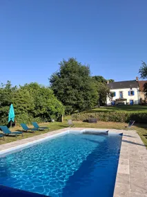 Les Marronniers pool and hot tub 4-5 people - Image 2