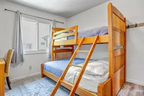 Downtown Salida! 4 Bedroom A/C Pets Sleeps 9! - Image 2