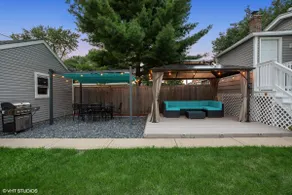 Remodeled | Game room | Fire Pit | 5 Min to Zoo - Image 5