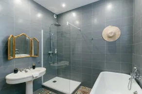 Broc & Chic Apartment – Boulevard Foch - Image 4