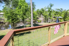 Wandering Waters Cabin - Image 4