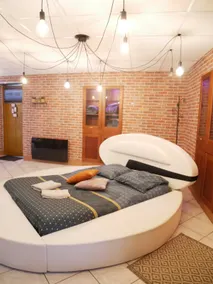 HOTEL DU BERRY - Loveroom avec Sauna, Hammam, Jacuzzi privatifs - Image 2