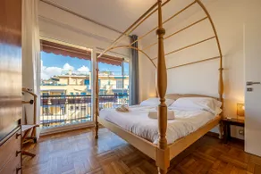 Super Penthouse - Sea View and Large Terrace - Image 5