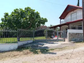 Private two-floor holiday house in Leptokaria - Image 3
