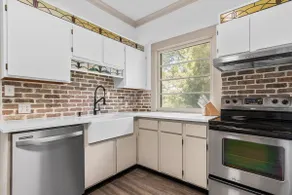Renovated Historic Manti Home - 5 bd/2ba, EV, Yard - Image 3