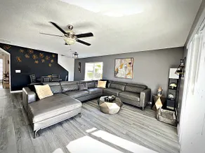 New! 4-bedroom/Pool/Jacuzzi/ PGA Top Golf Course - Image 4