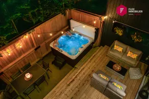 La Marie-Clémentine de Portneuf – Private Spa Pool - Image 4