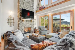 Mountain Views | Hot Tub | Fire Pit | Near AVL - Image 2