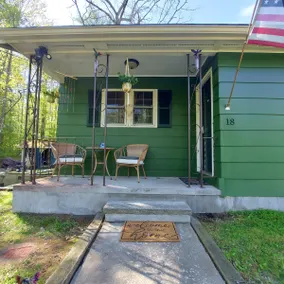 Jareds Place. quaint home, nature, and your escape - Image 5