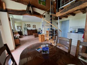Charming Gîte with Hot Tub: Le Pigeonnier - Image 3