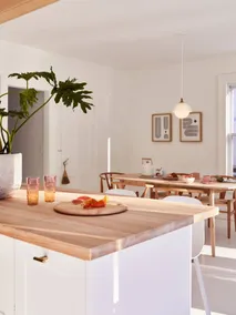 Modern dreamy Hudson Valley home - Image 2