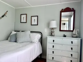 Sweet and Cozy GOTL 2 Bdr Cottage- Pet Friendly! - Image 4