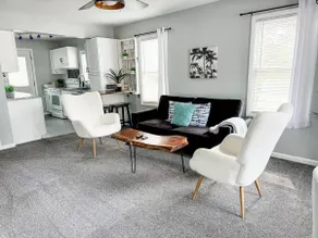 Quiet, Clean 2BR | Easy Check-In | Maumee/Holland - Image 5