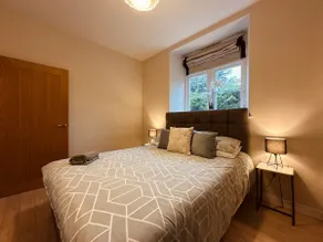 Cosy Chapel nr. Diddly Squat & Soho Farmhouse - Image 3