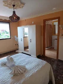 Iraizas Apartment. 3 Bedrooms, 2 Bathrooms. - Image 5
