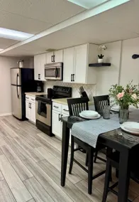 Cozy & Spacious 2BR Retreat Minutes to HAFB/Lagoon - Image 2