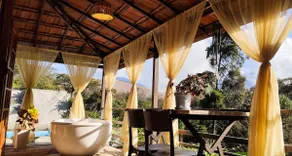 Casa das Flores in Araras with pool and bathtub - Image 3