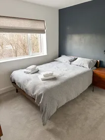 Relax in Comfort, Renovated 3 Bed Nuthall Retreat - Image 4