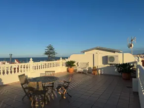 An apartment by the sea in Oliva Playa - Image 3