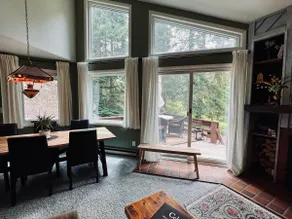 Cozy Vail Home: Steps to Shuttle & EV Charger - Image 4