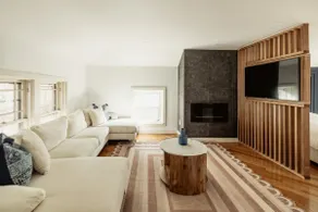 Cozy Designer Loft - Brown Uni - Image 2